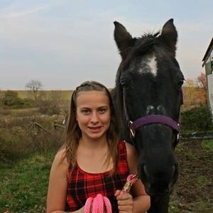 Meet your Posher, Kara